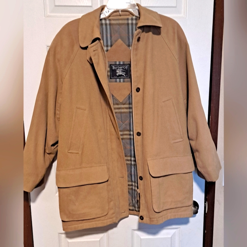Burberrys' Men's Vintage Coat with Button & Zip up .